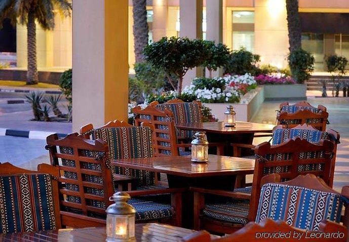 Marriott Executive Apartments Dubai Creek Ресторант снимка